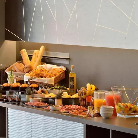 Ac By Marriott Prado Velodrome Отель Марсель