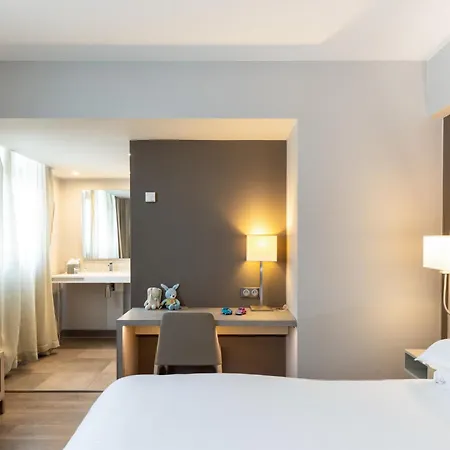 Отель Ac By Marriott Prado Velodrome Марсель