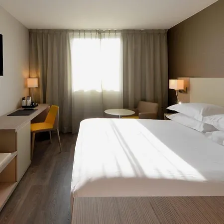 Ac By Marriott Prado Velodrome 4*