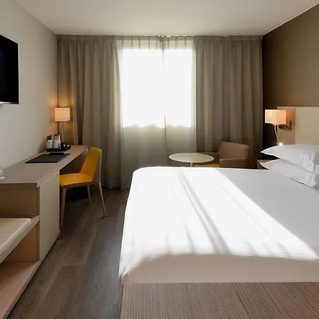 Ac By Marriott Prado Velodrome Отель